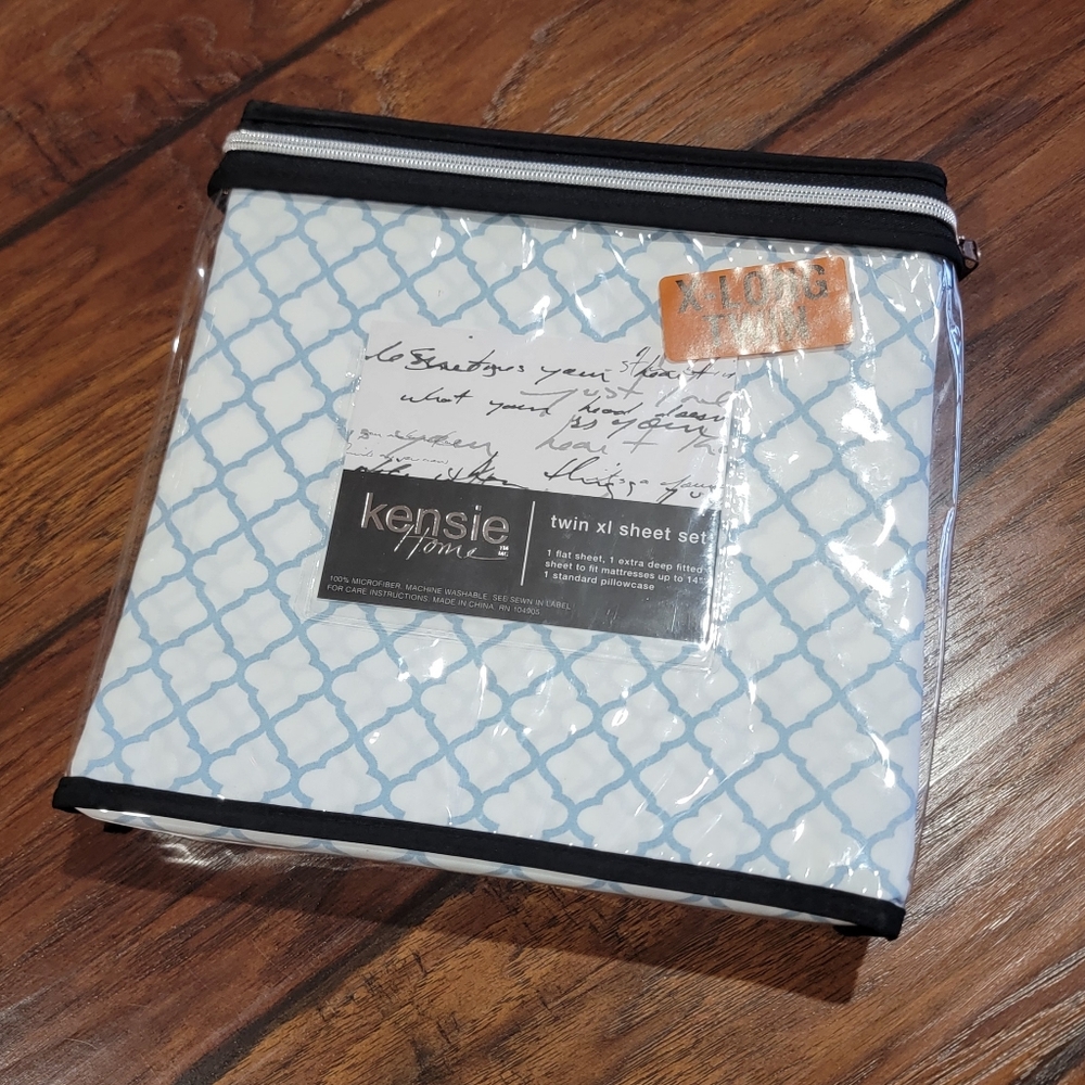 Kensie Home Twin XL Sheet - Blue and White